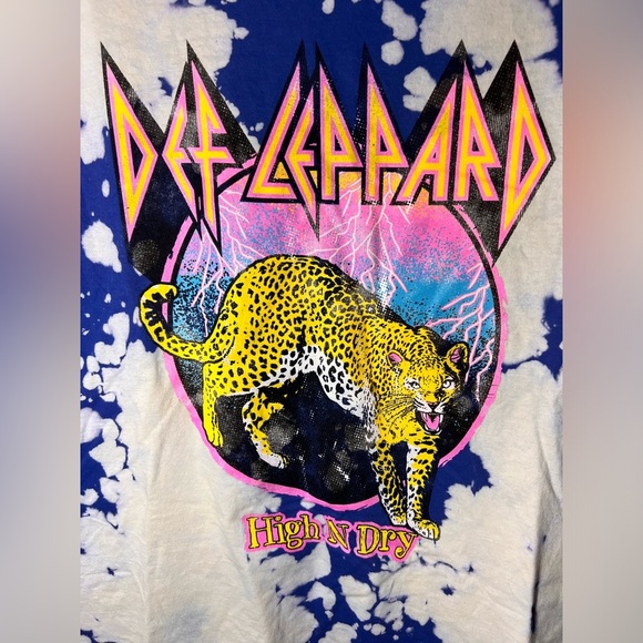 Def Leppard High ‘N’ Dry Tie-Dye Graphic Tee - XL (New Without Tags) - Picture 3 of 4